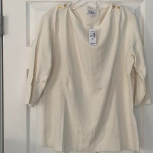 Soft 3/4 sleeve sweater